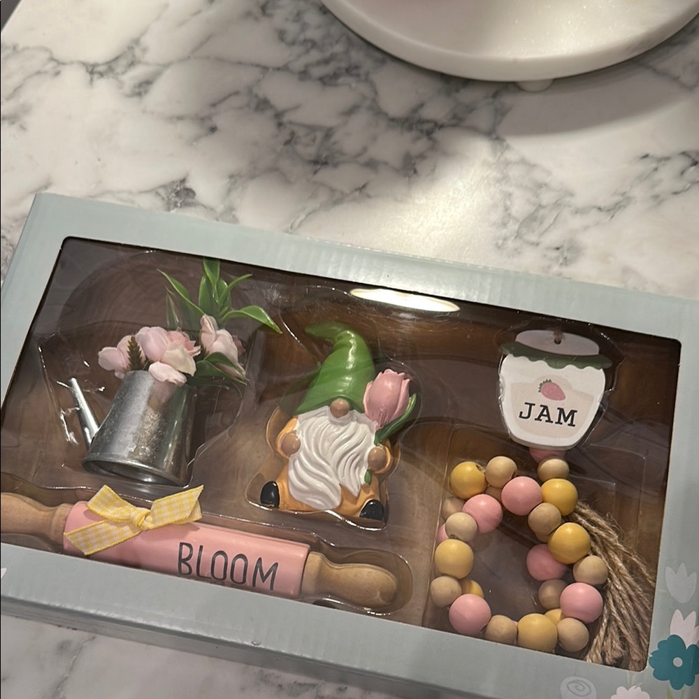 Spring Gnome Decor Set with Pink and Green Accents